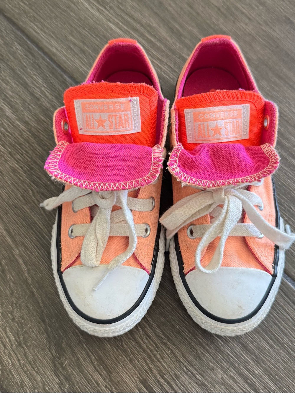 Converse Kids Low Top Sneakers in Pink and Coral